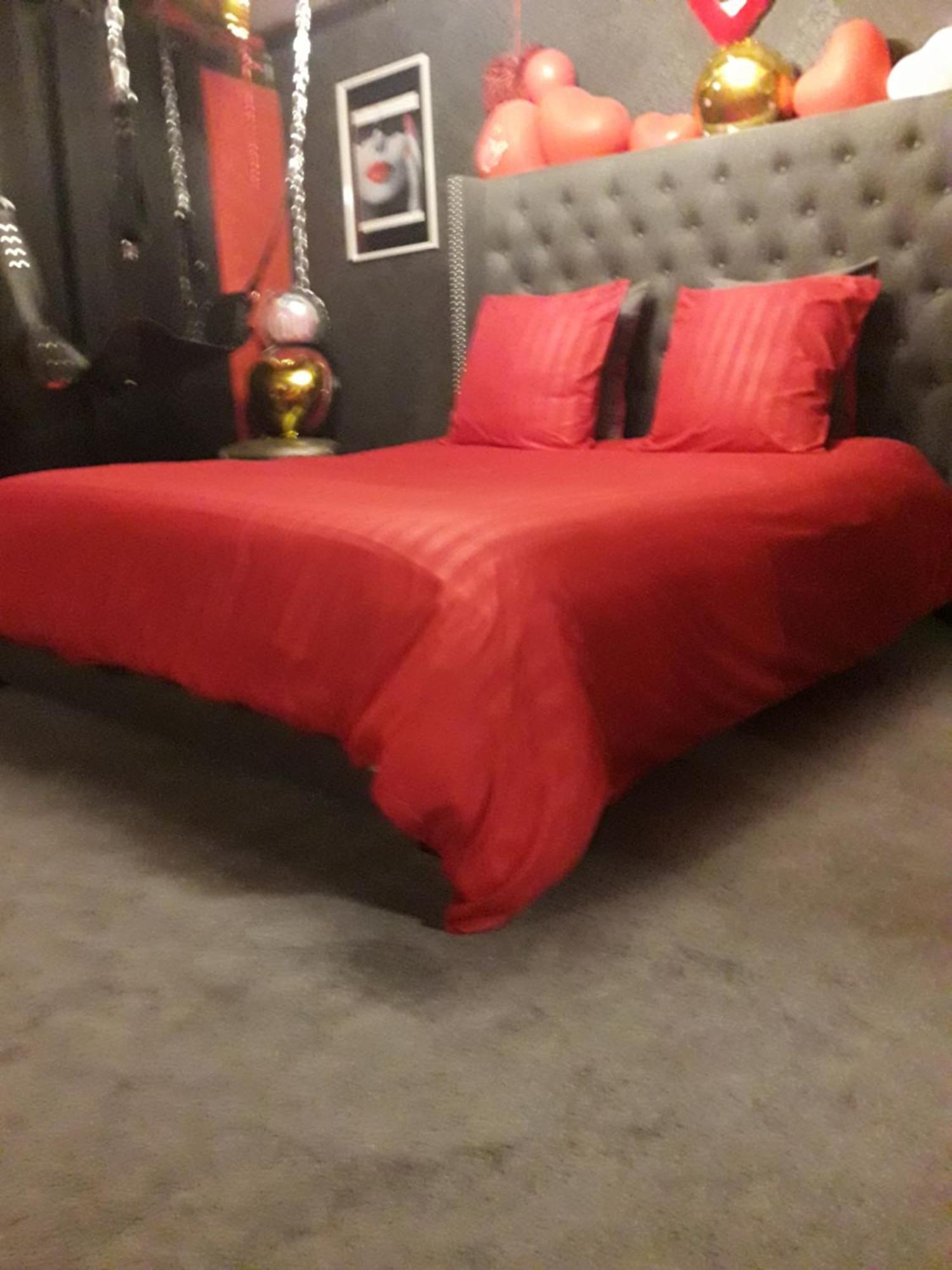 Love Room Le Rouge Et Noir Barr Zewnętrze zdjęcie