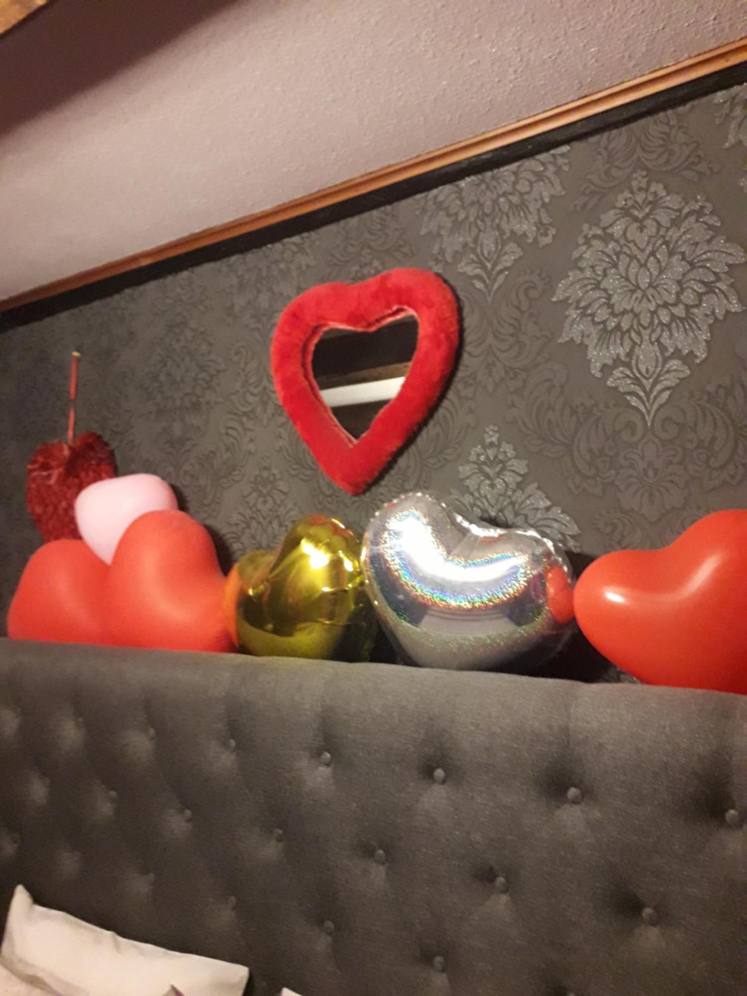 Love Room Le Rouge Et Noir Barr Zewnętrze zdjęcie